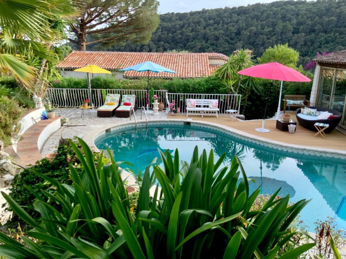 SUITE ROMANTIQUE et CHAMBRE BAROQUE à St Paul de Vence Exterior foto